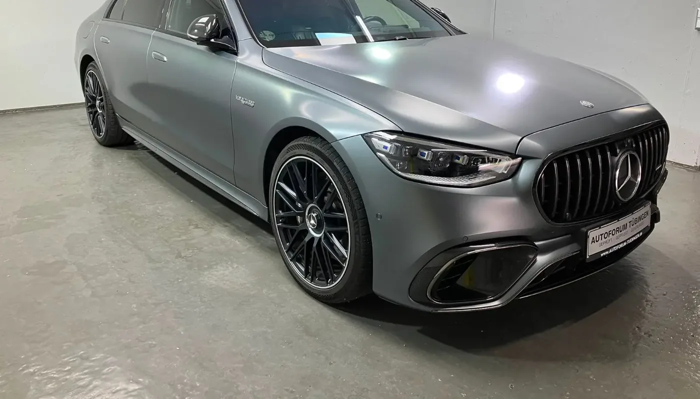 Mercedes-Benz S 63 E Performance L · Außenansicht 4
