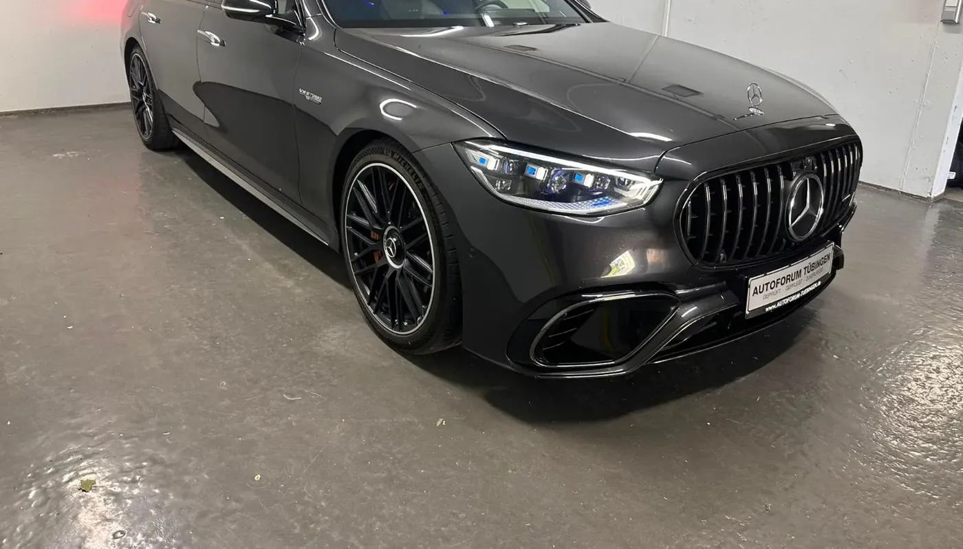 Mercedes-Benz S 63 E Performance L · Außenansicht 2