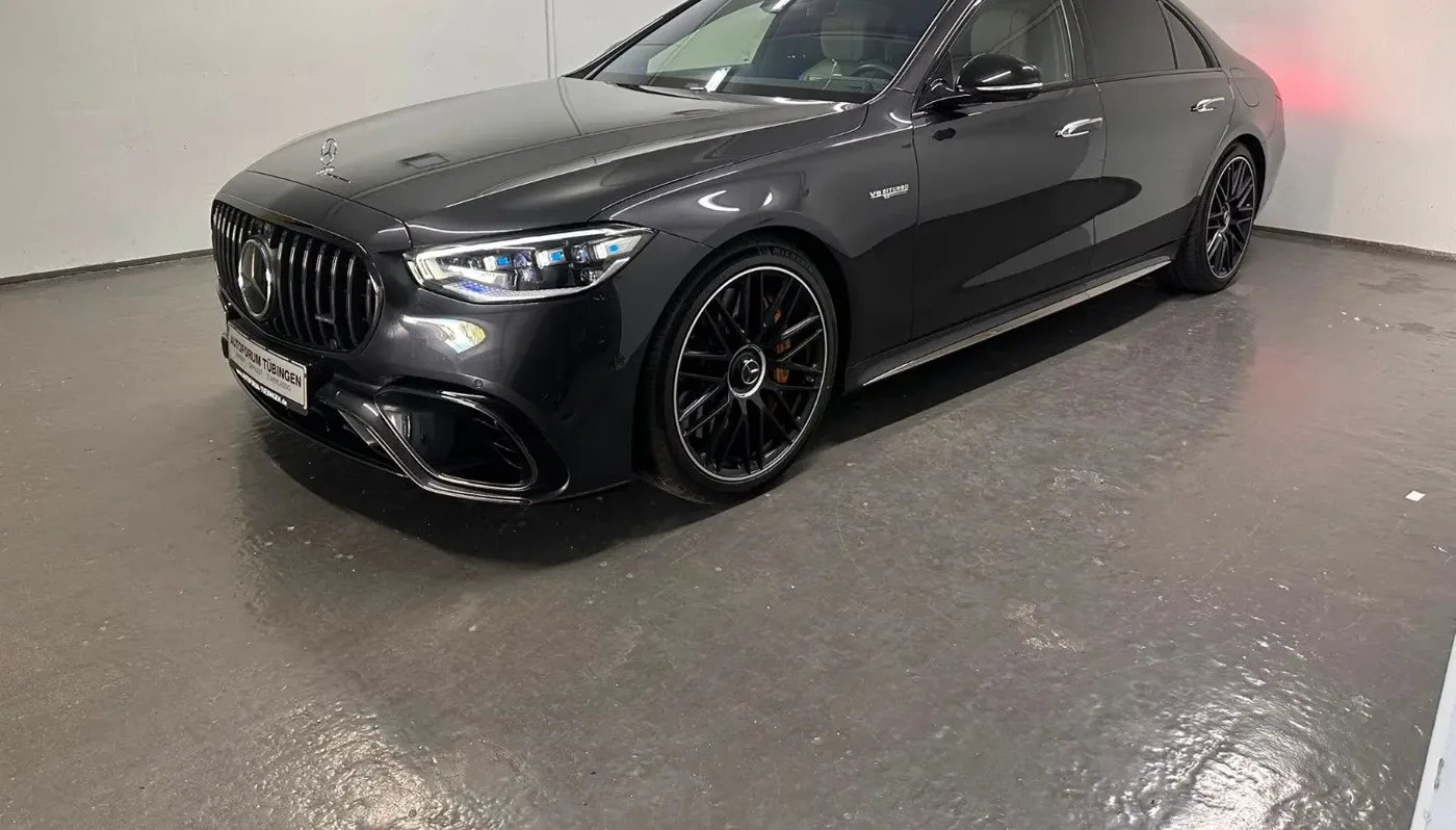 Mercedes-Benz S 63 E Performance L · Außenansicht 4